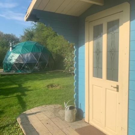 Ceridwen Glamping, Double Decker Bus And Yurts Hotel Llandysul Bagian luar foto